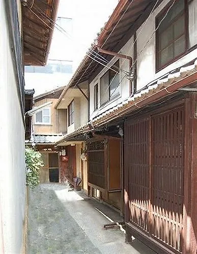Kyomachiya Shijokarasuma-An Apartment Kyoto